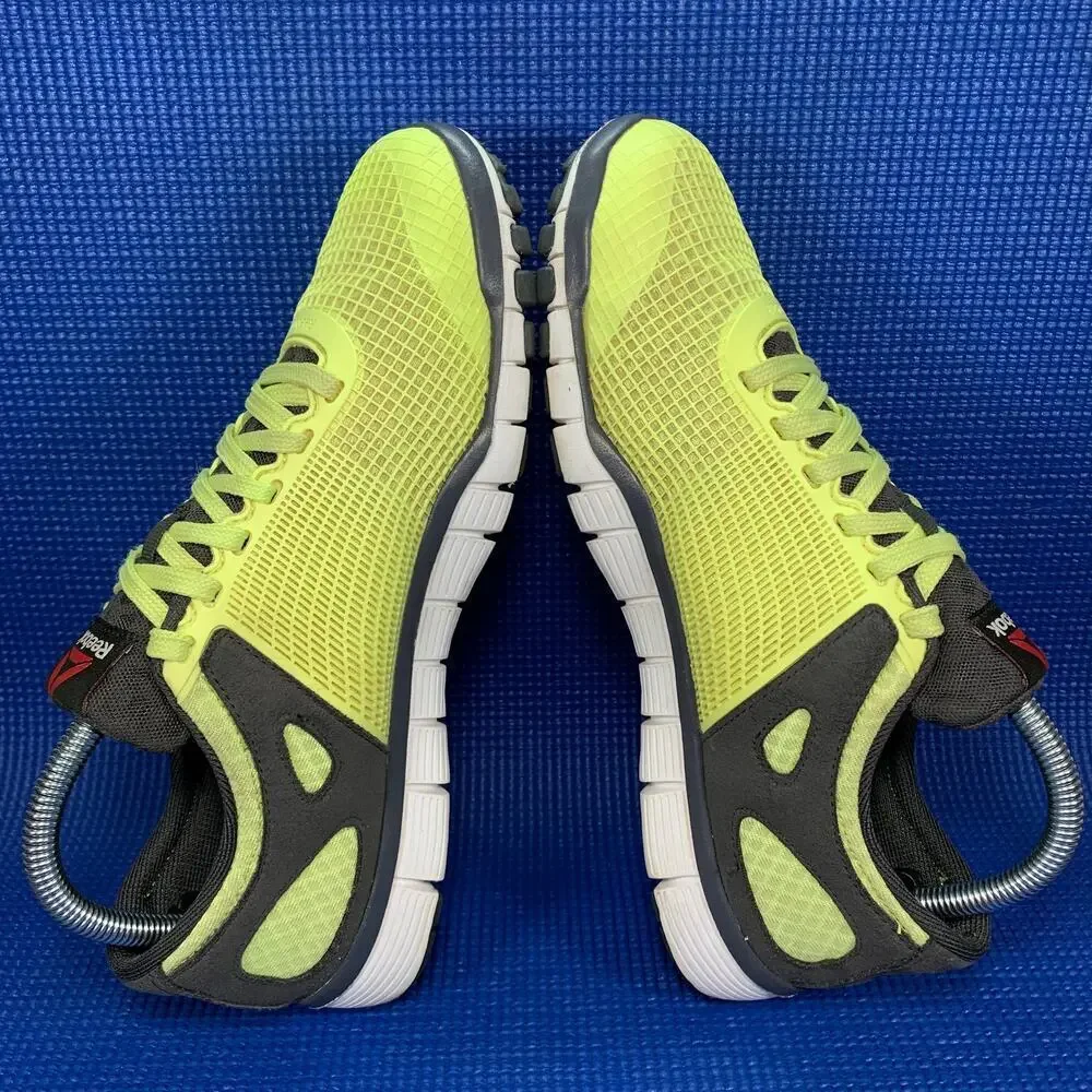 🔴 REEBOK Zquick TR Punch Women`s Size 9.5 Yellow Black Athletic Shoes V54728